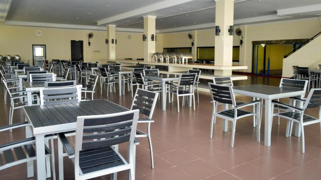 Uni Beach Hotel Pangandaran Exterior foto
